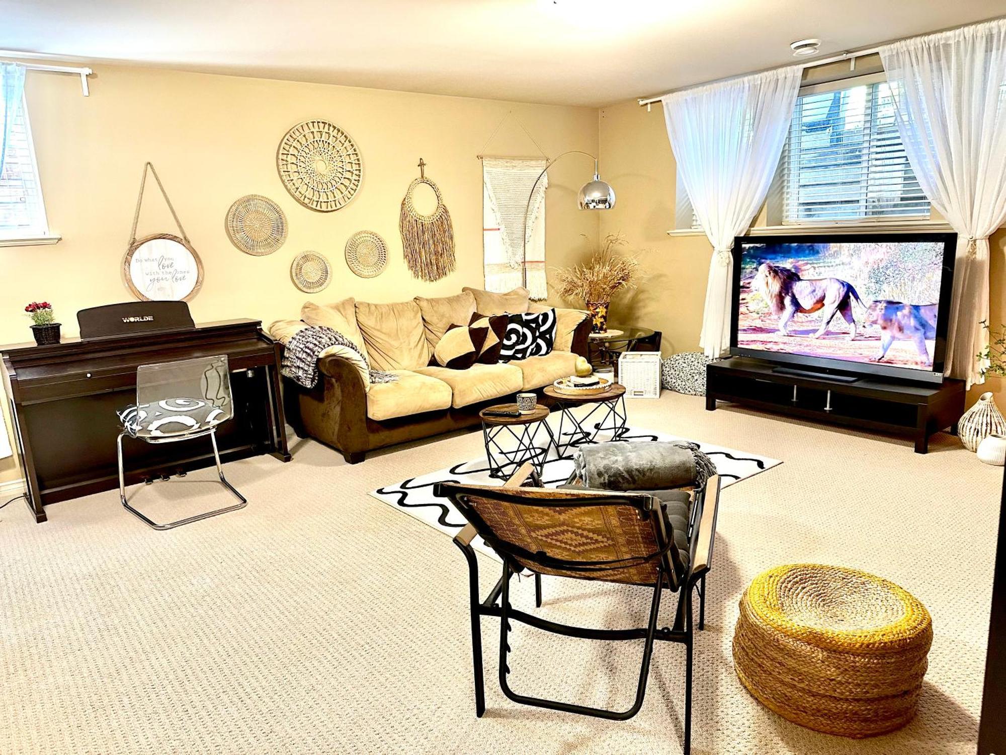 Scorpio House B Homestay Langley